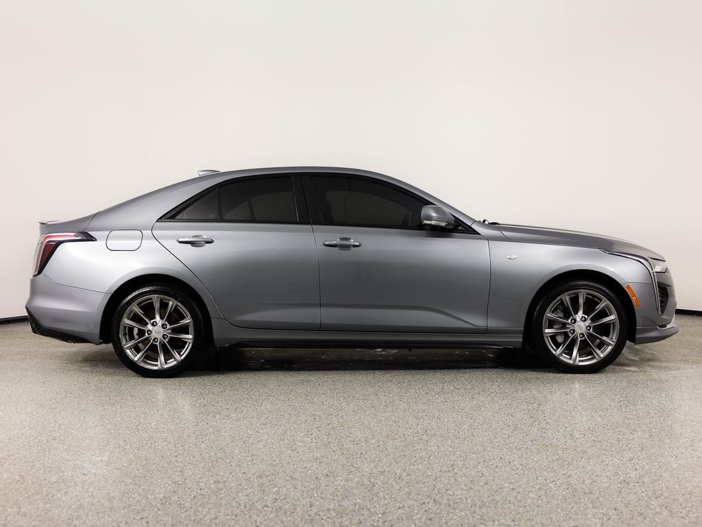 Cadillac CT4 4dr Sdn Sport 2020