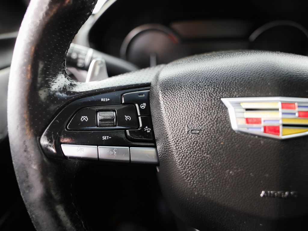 Cadillac CT4 4dr Sdn Sport 2020