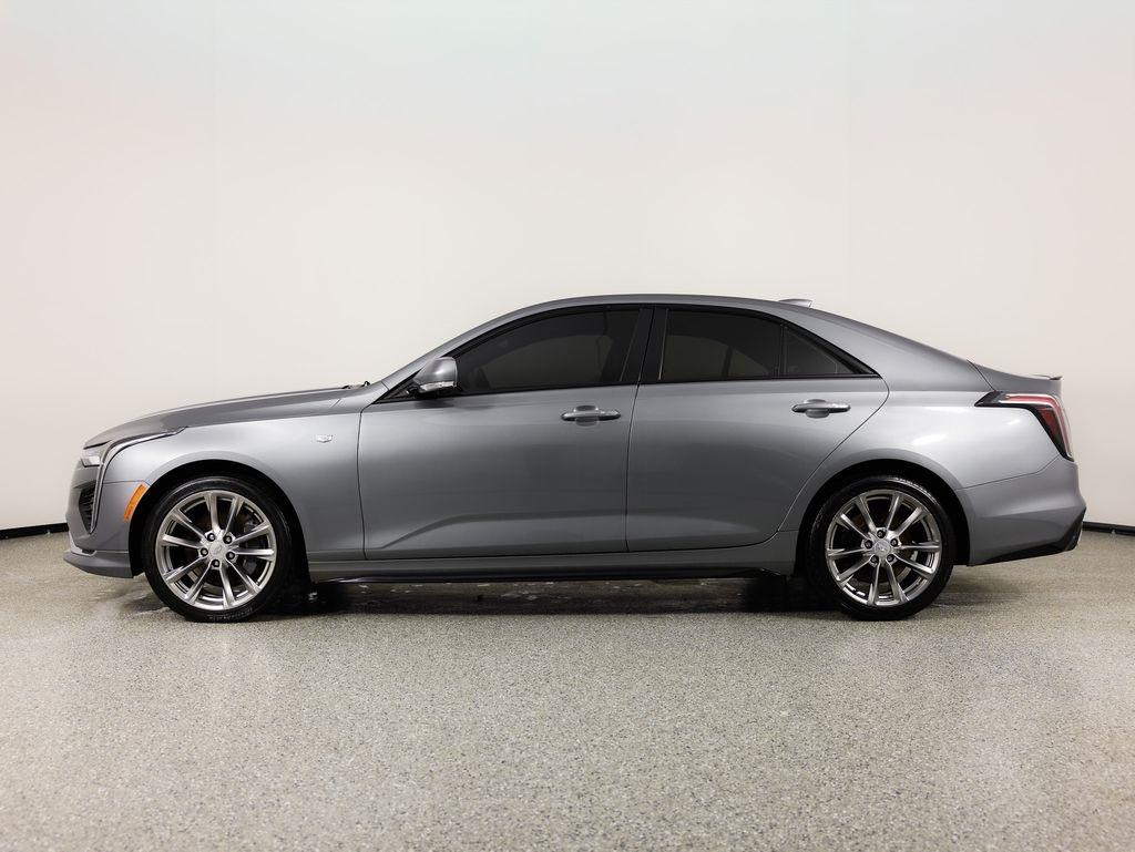 Cadillac CT4 4dr Sdn Sport 2020