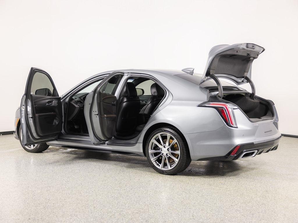 Cadillac CT4 4dr Sdn Sport 2020