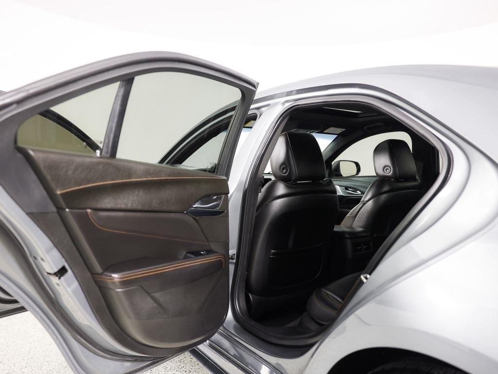 Cadillac CT4 4dr Sdn Sport 2020