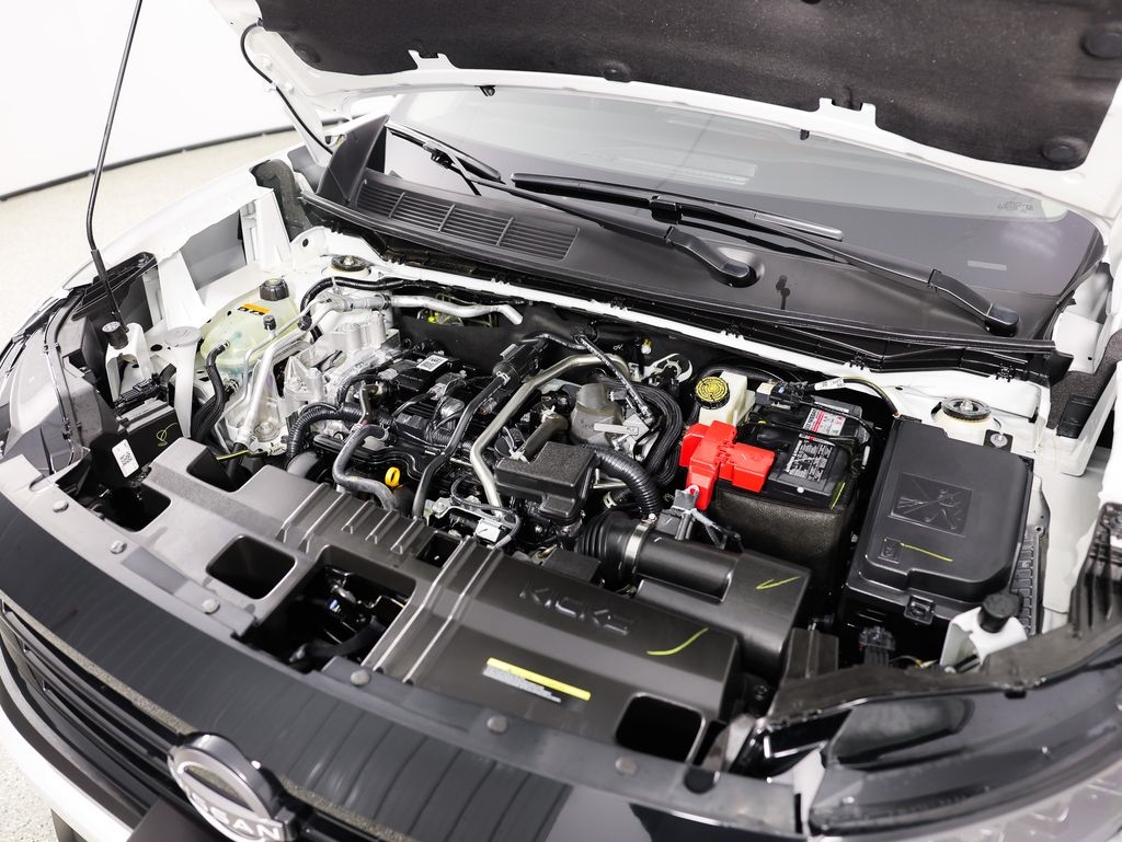 Nissan Kicks S AWD 2025