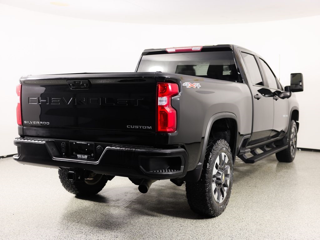 Chevrolet Silverado 2500HD 4WD Crew Cab 159" Custom 2021