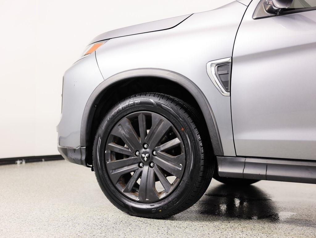 Mitsubishi Outlander Sport ES 2.0 AWC CVT 2021