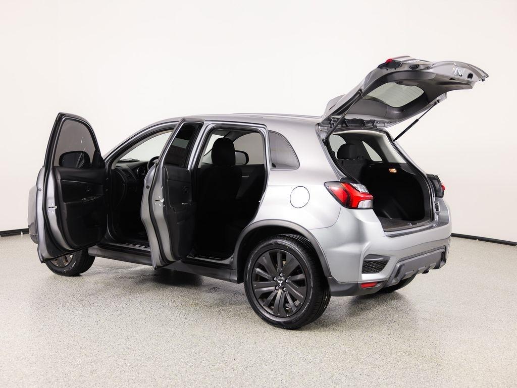 Mitsubishi Outlander Sport ES 2.0 AWC CVT 2021