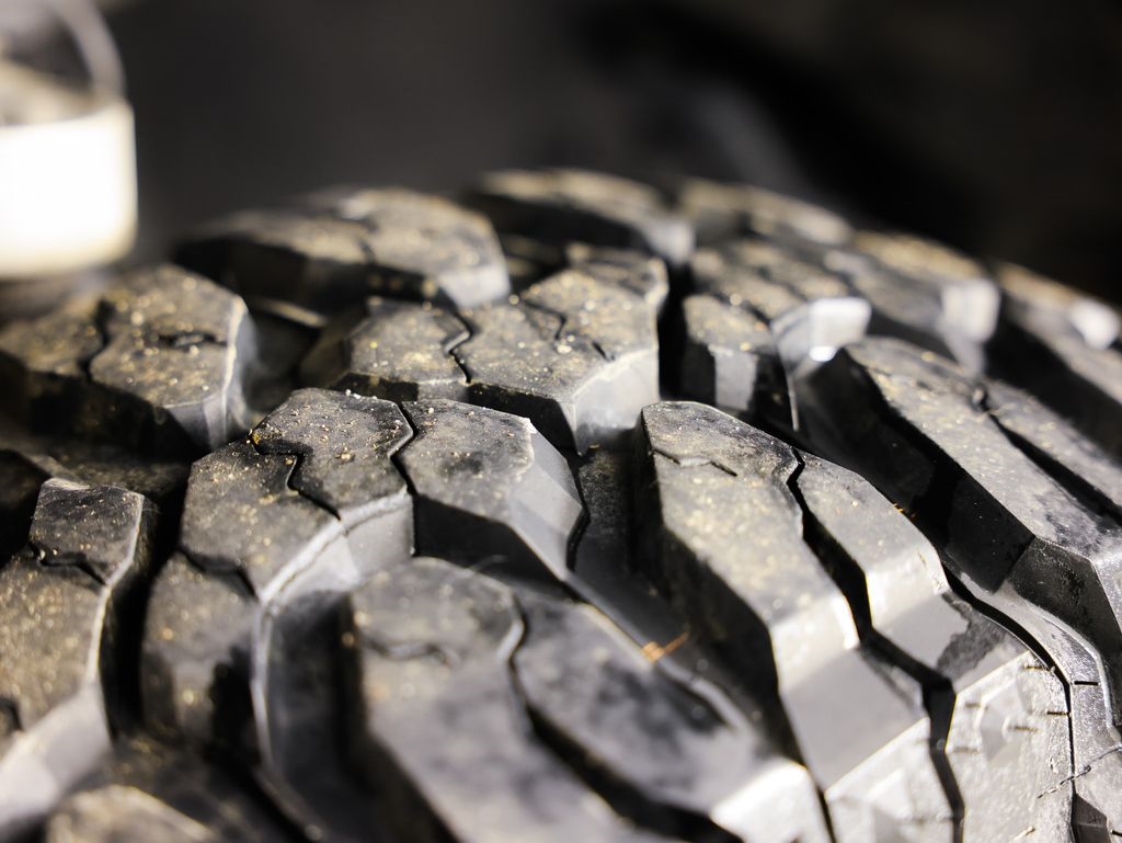 Toyota Tacoma 4WD TRD Off Road Double Cab 5' Bed V6 MT (Natl) 2023