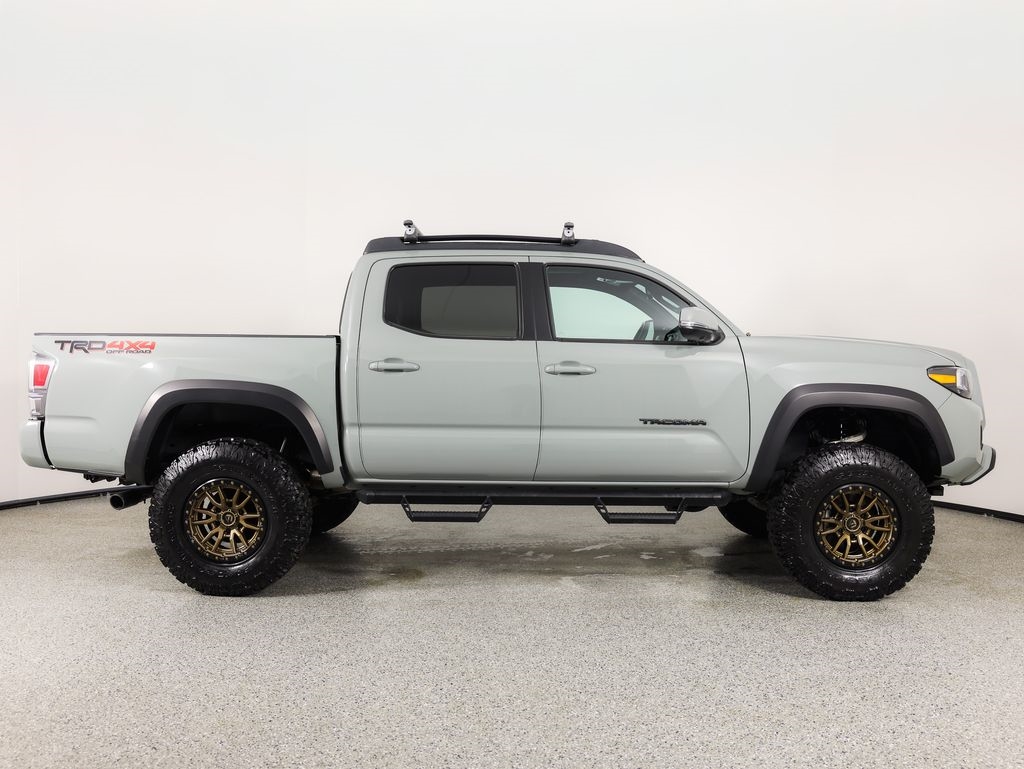 Toyota Tacoma 4WD TRD Off Road Double Cab 5' Bed V6 MT (Natl) 2023
