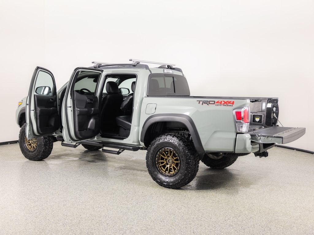 Toyota Tacoma 4WD TRD Off Road Double Cab 5' Bed V6 MT (Natl) 2023