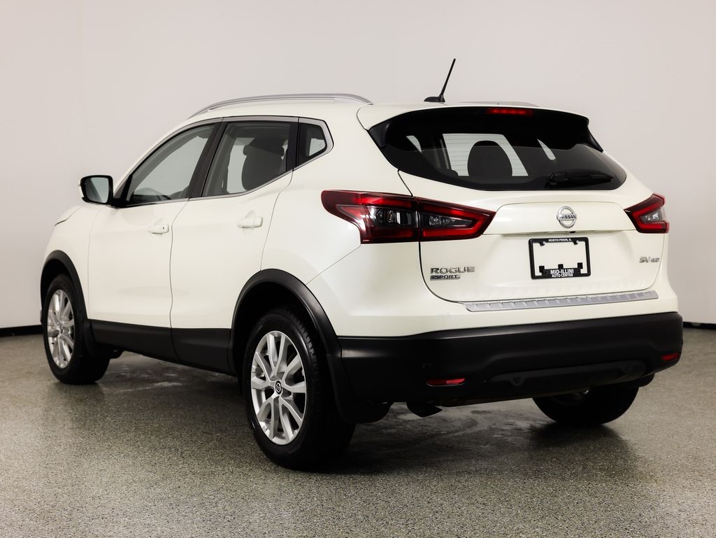 Nissan Rogue Sport AWD SV 2021