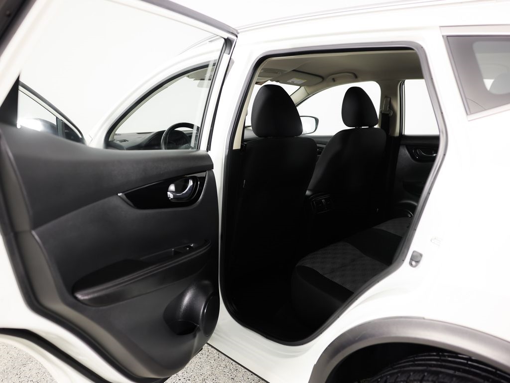 Nissan Rogue Sport AWD SV 2021