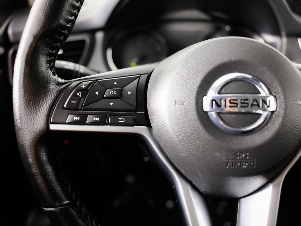 Nissan Rogue Sport AWD SV 2021