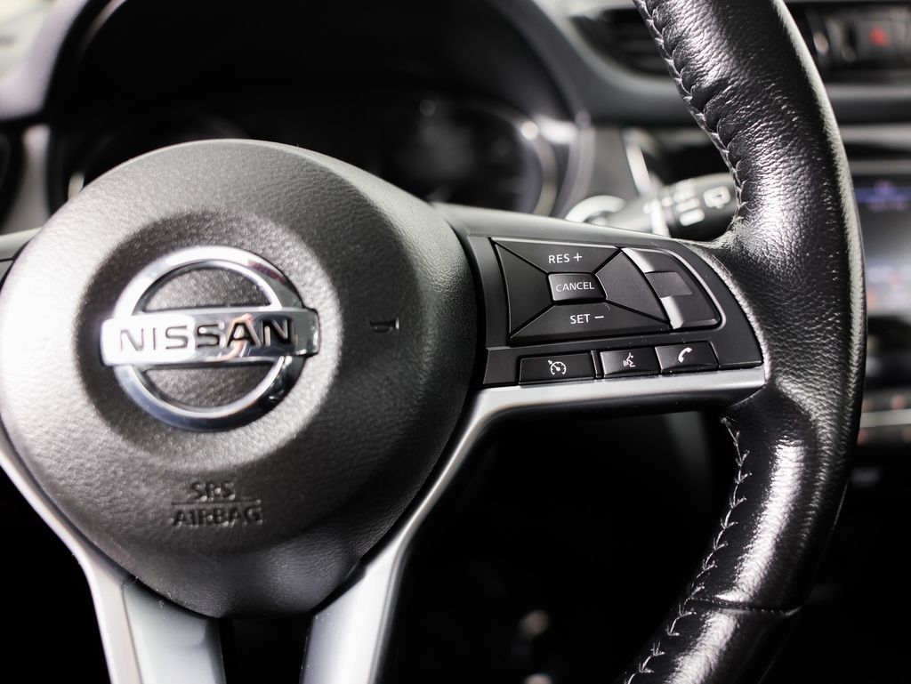 Nissan Rogue Sport AWD SV 2021