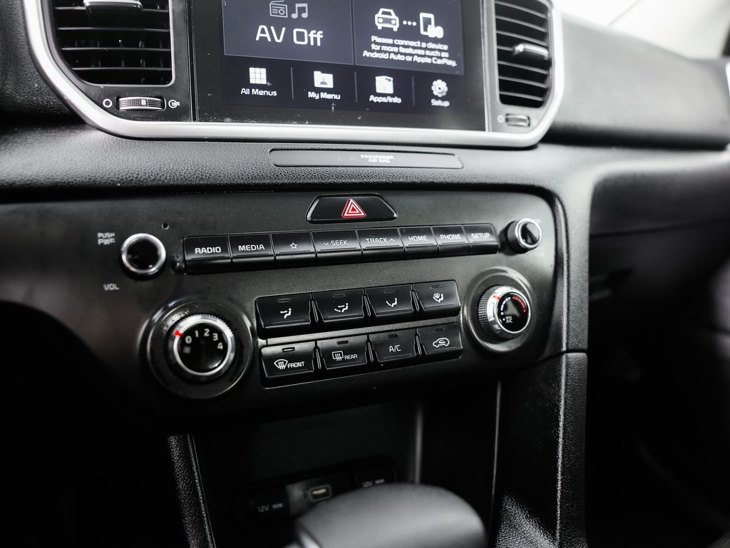 Kia Sportage LX FWD 2021