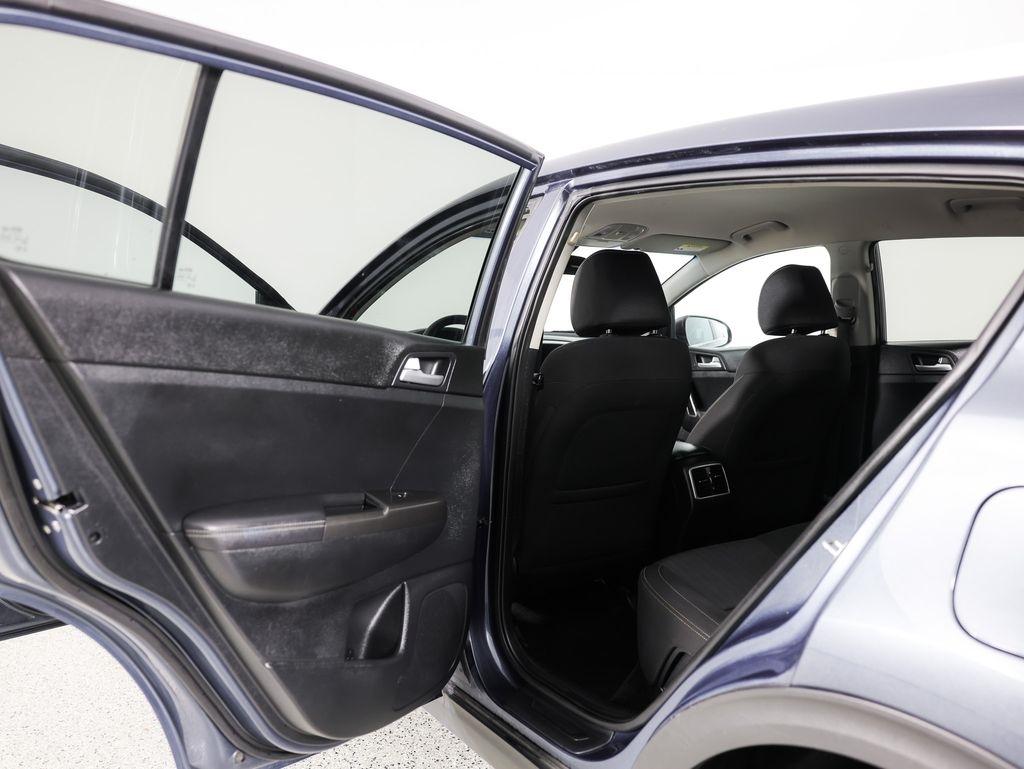 Kia Sportage LX FWD 2021