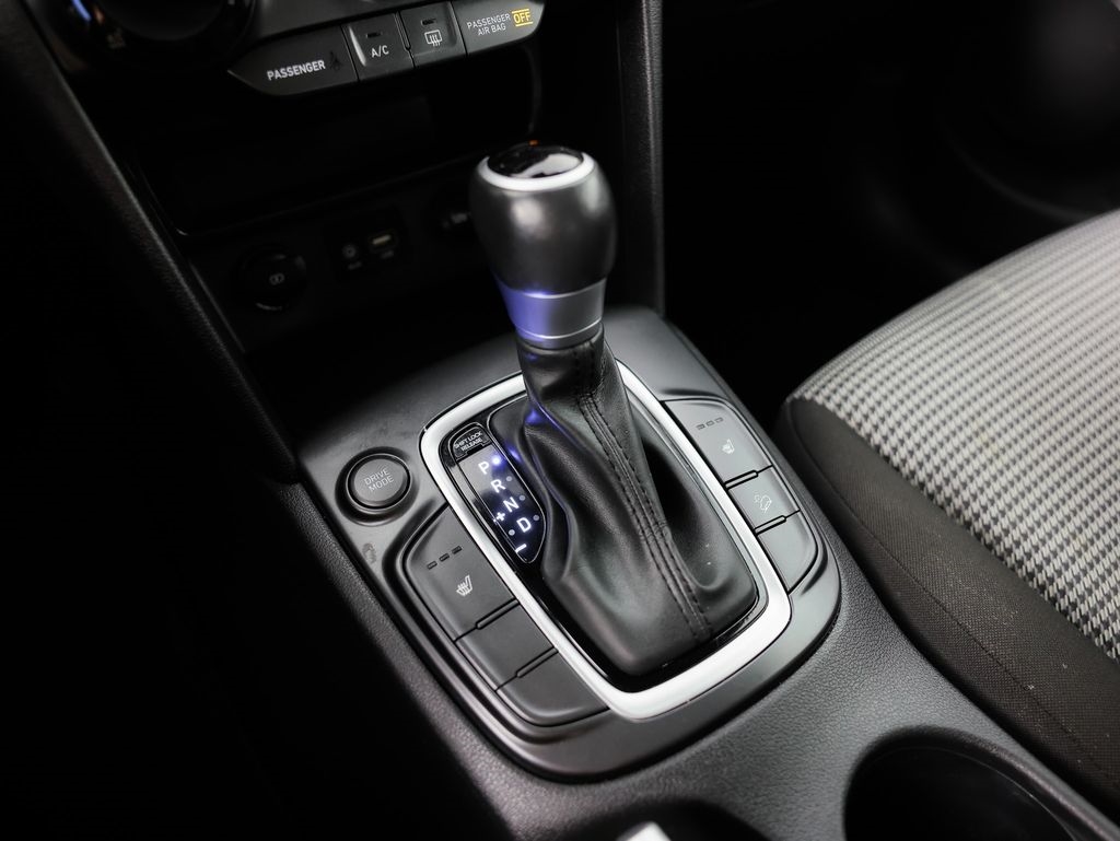 Hyundai Kona SEL Auto FWD 2020