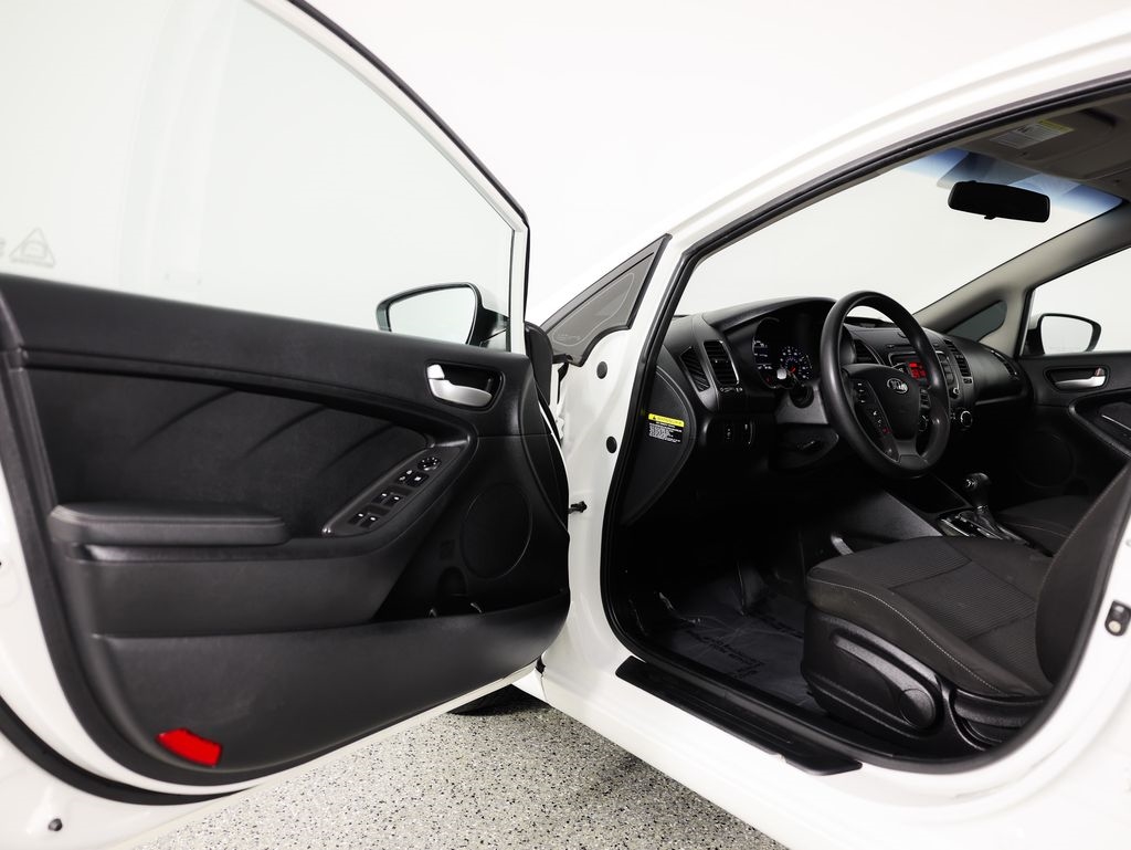 Kia Forte LX Auto 2017