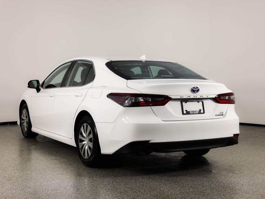 Toyota Camry Hybrid LE CVT (Natl) 2022