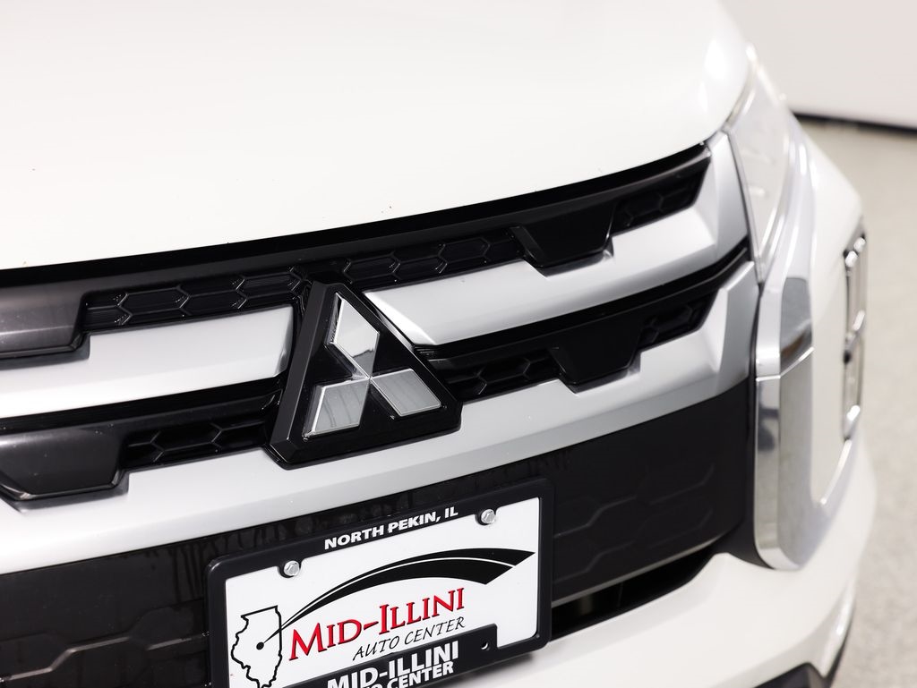 Mitsubishi Outlander Sport ES 2.0 AWC CVT 2021