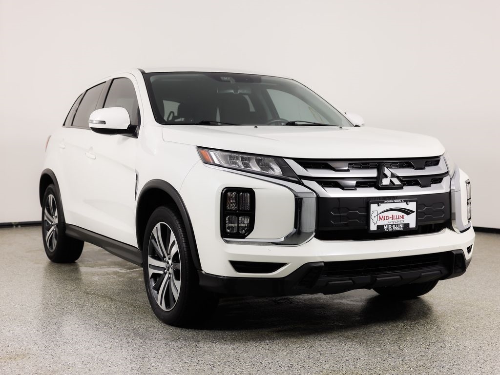 Mitsubishi Outlander Sport ES 2.0 AWC CVT 2021