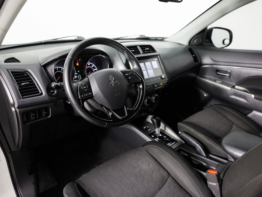 Mitsubishi Outlander Sport ES 2.0 AWC CVT 2021