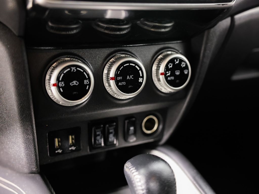 Mitsubishi Outlander Sport ES 2.0 AWC CVT 2021