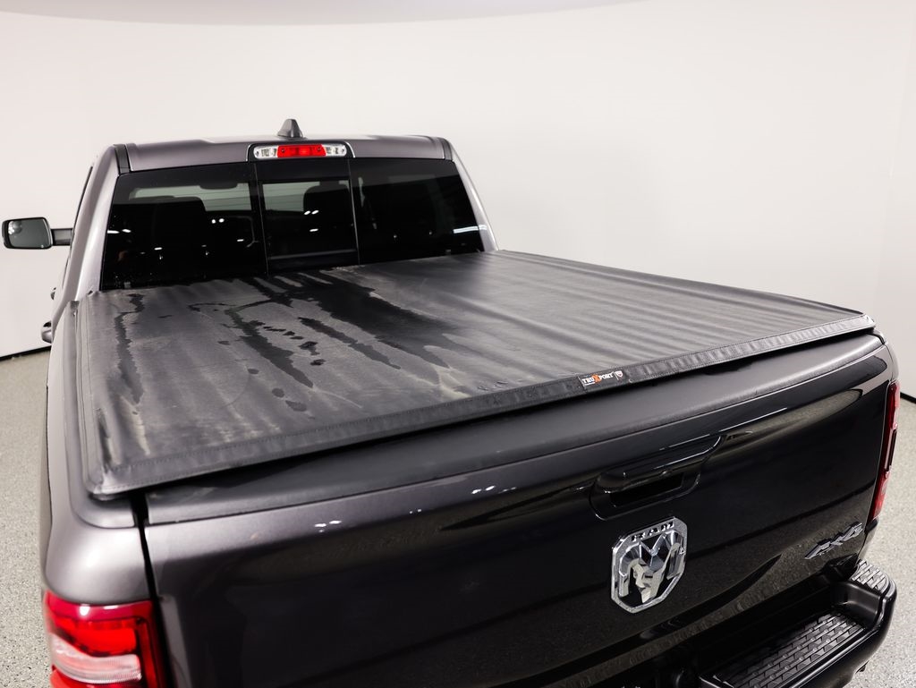 RAM 1500 Laramie 4x4 Crew Cab 5'7" Box 2023