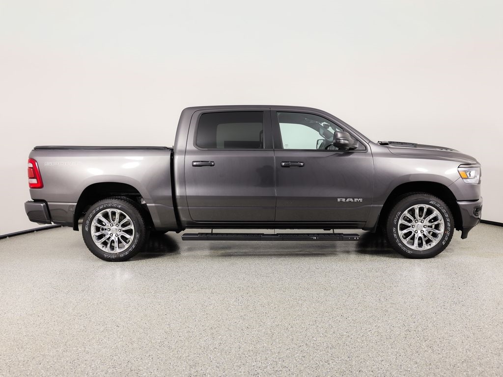 RAM 1500 Laramie 4x4 Crew Cab 5'7" Box 2023