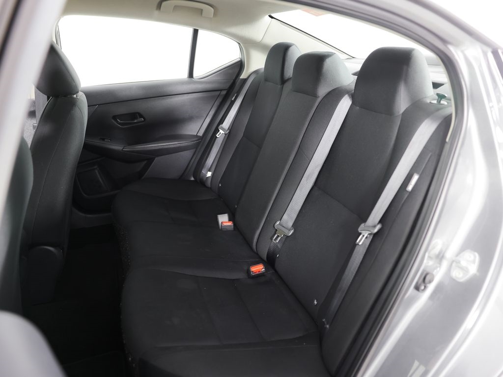 Nissan Sentra S CVT 2025