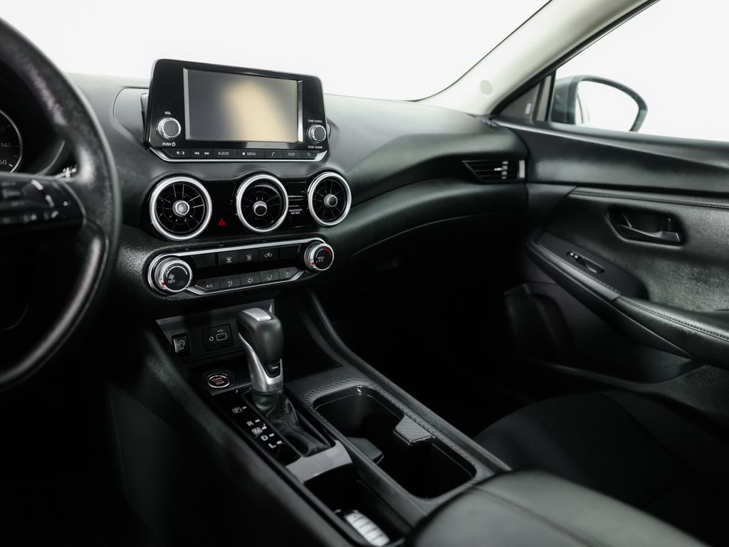 Nissan Sentra S CVT 2025