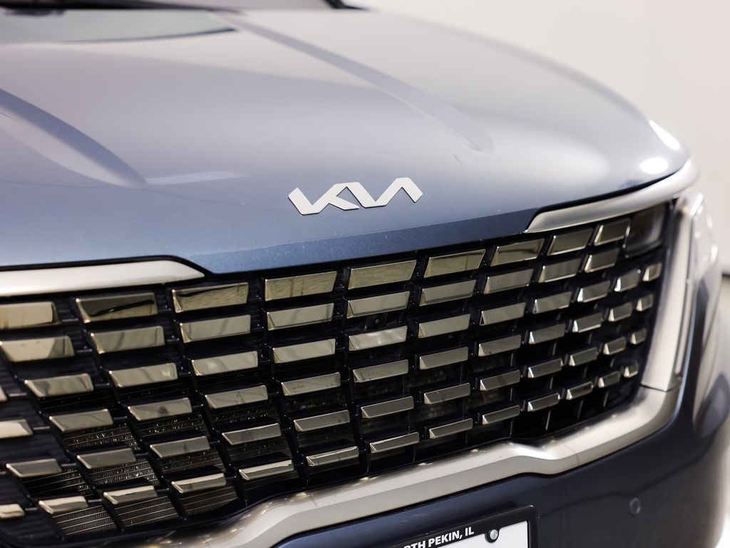 Kia Carnival SX FWD 2024