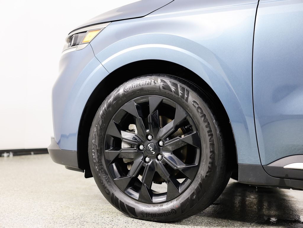 Kia Carnival SX FWD 2024