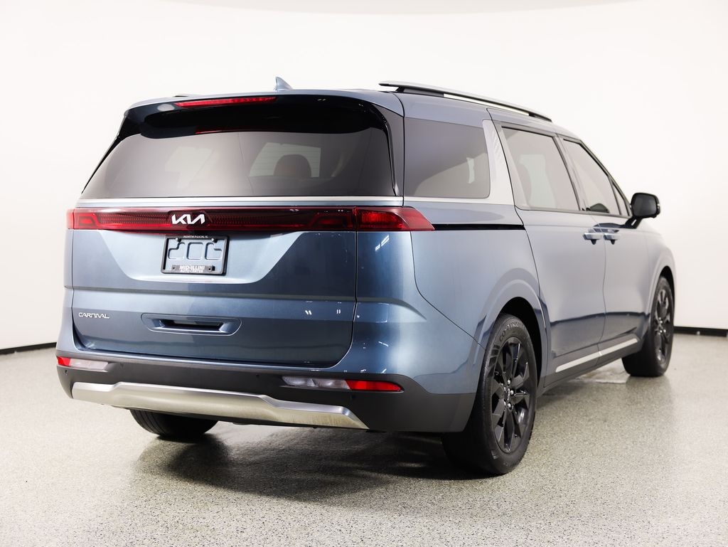 Kia Carnival SX FWD 2024