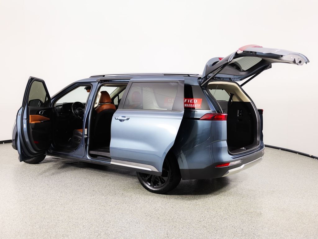 Kia Carnival SX FWD 2024