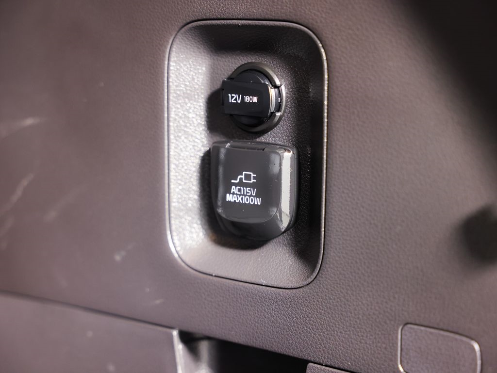 Kia Carnival SX FWD 2024