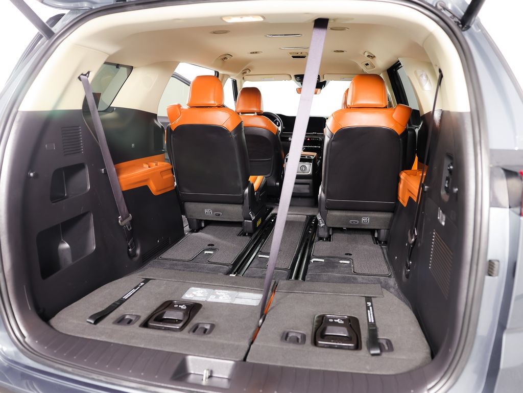 Kia Carnival SX FWD 2024