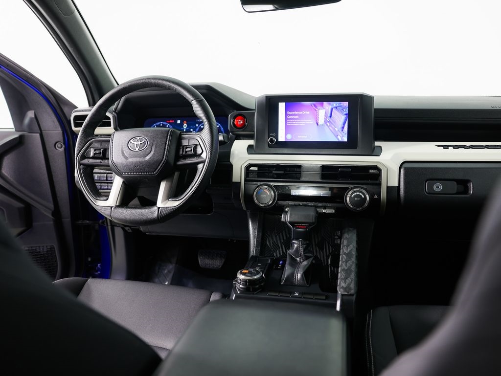 Toyota Tacoma 4WD TRD Off Road Double Cab 5' Bed MT (Natl) 2024