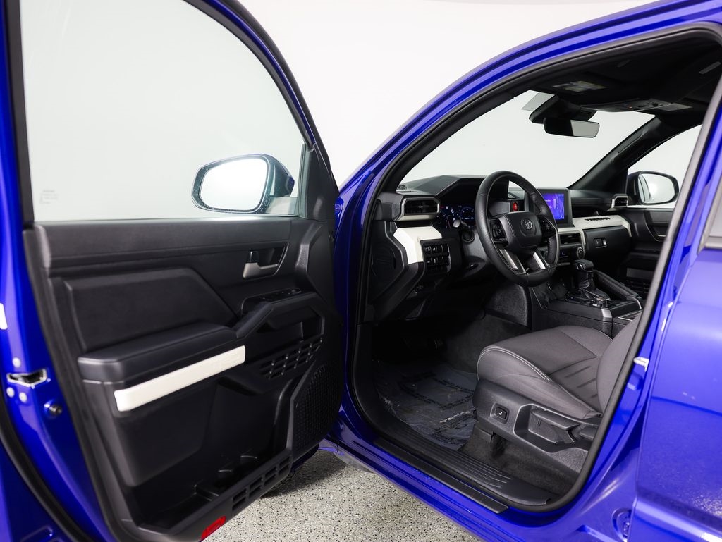 Toyota Tacoma 4WD TRD Off Road Double Cab 5' Bed MT (Natl) 2024