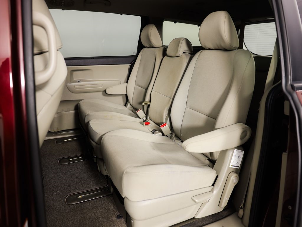 Kia Sedona 4dr Wgn LX 2015