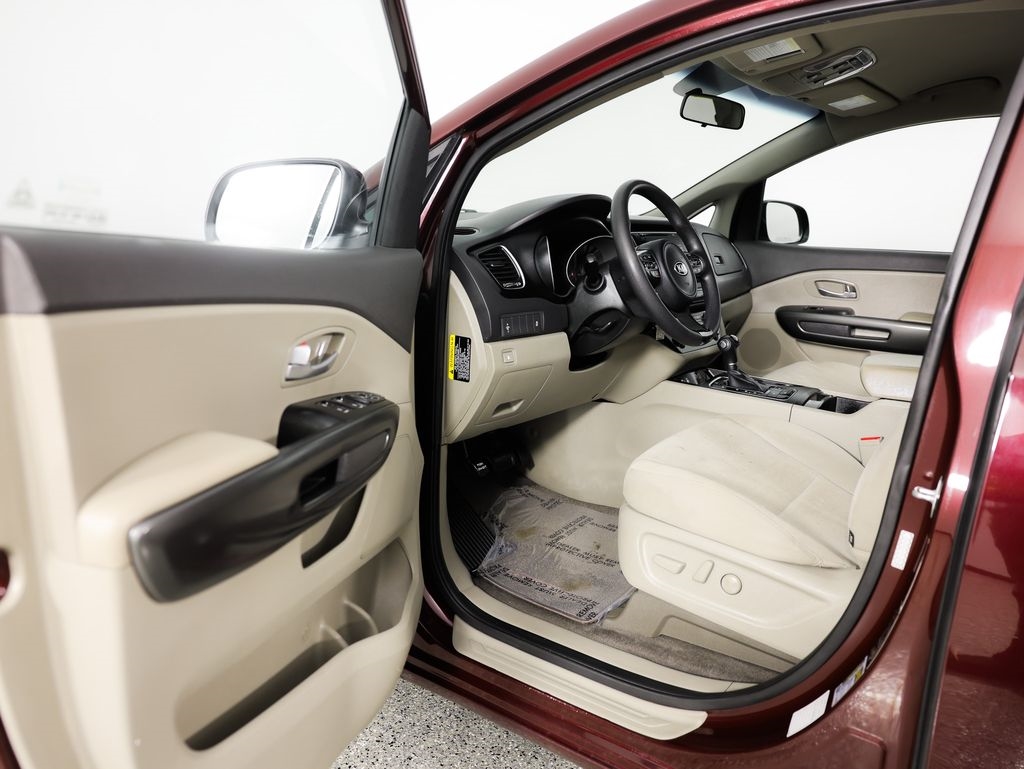 Kia Sedona 4dr Wgn LX 2015