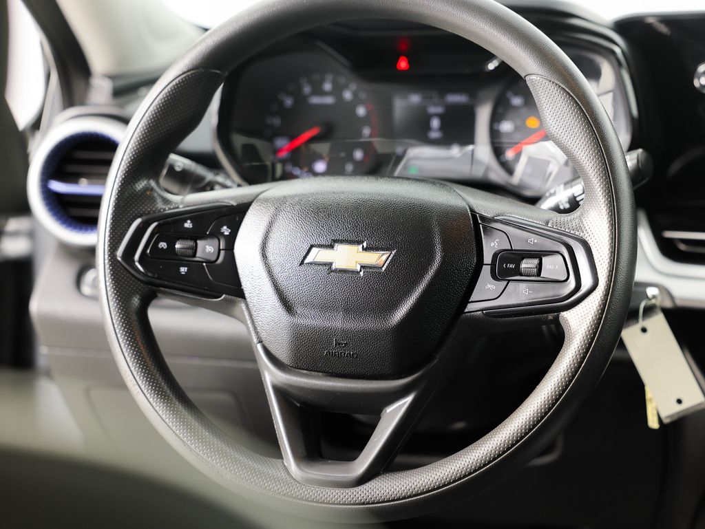 Chevrolet Trax FWD 4dr LS 2024