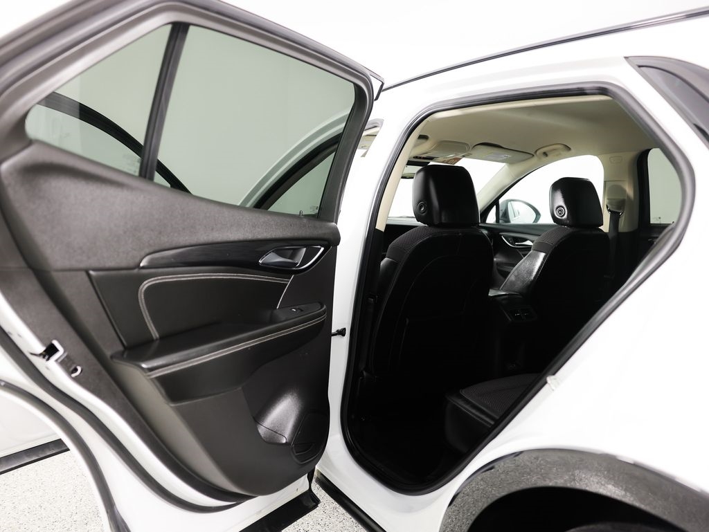 Buick Envision FWD 4dr Preferred 2022