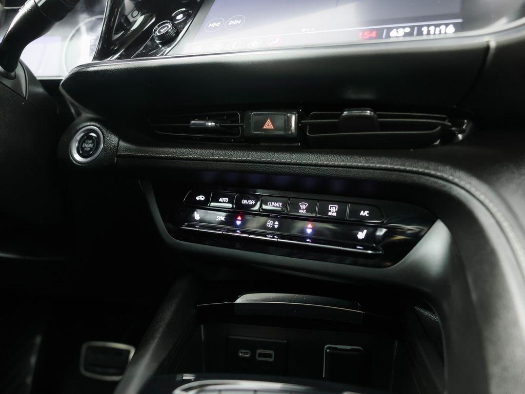 Buick Envision FWD 4dr Preferred 2022