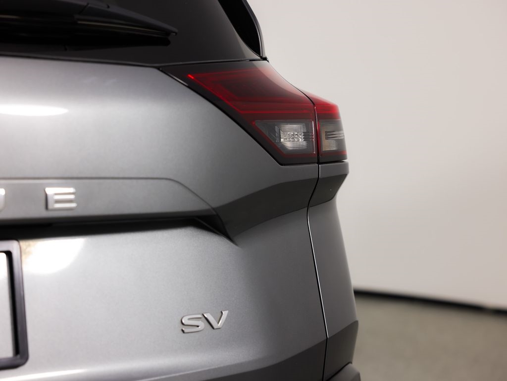 Nissan Rogue FWD SV 2022