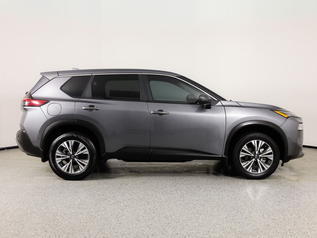 Nissan Rogue FWD SV 2022