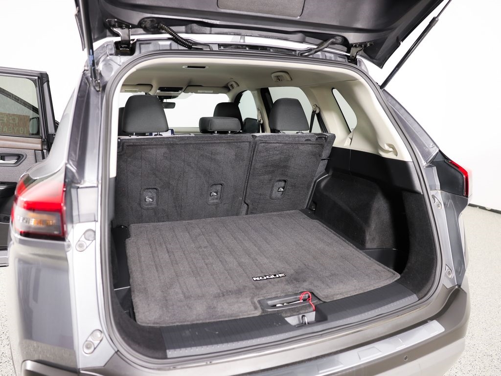 Nissan Rogue FWD SV 2022