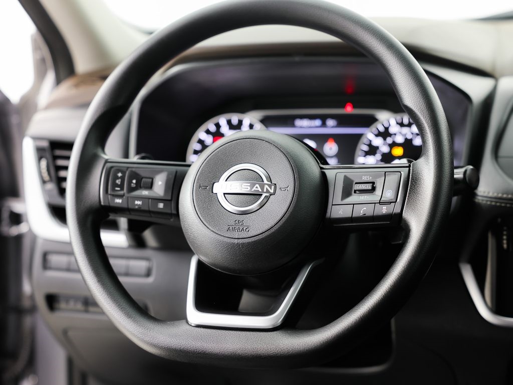 Nissan Rogue FWD SV 2022