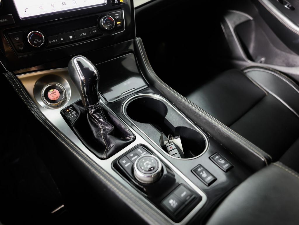 Nissan Maxima SV 3.5L 2021