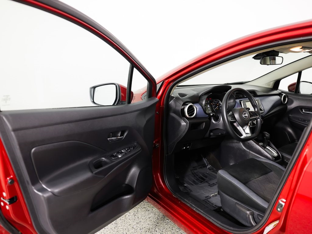 Nissan Versa SV CVT 2024