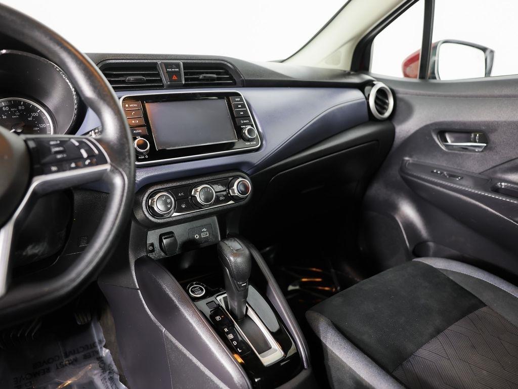 Nissan Versa SV CVT 2024