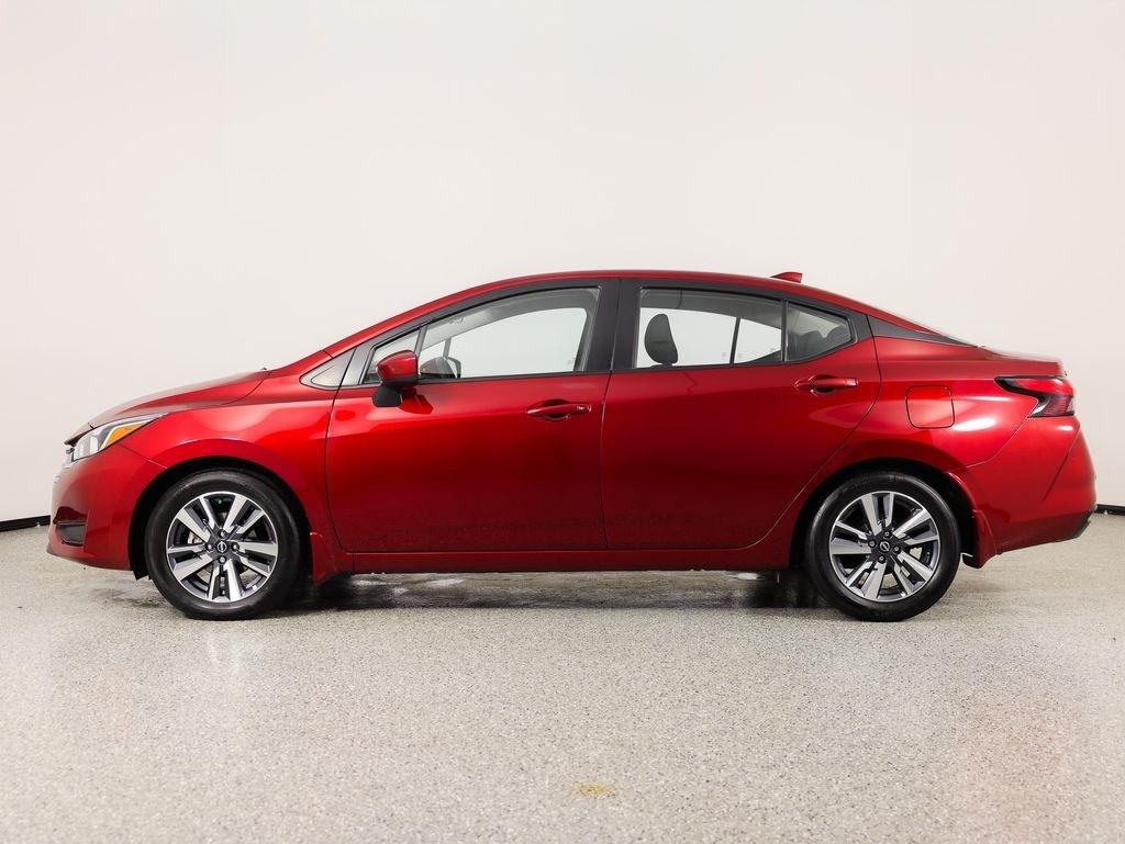 Nissan Versa SV CVT 2024